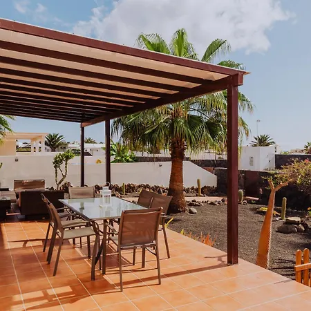 Villa Alba De Luxe *