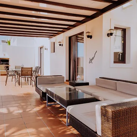 Villa Alba De Luxe *