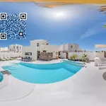 Alba Deluxe & Pool