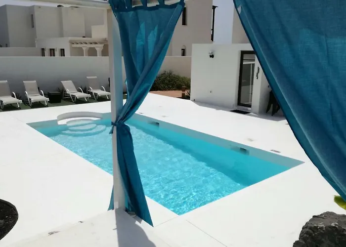Willa Alba Deluxe & Pool *